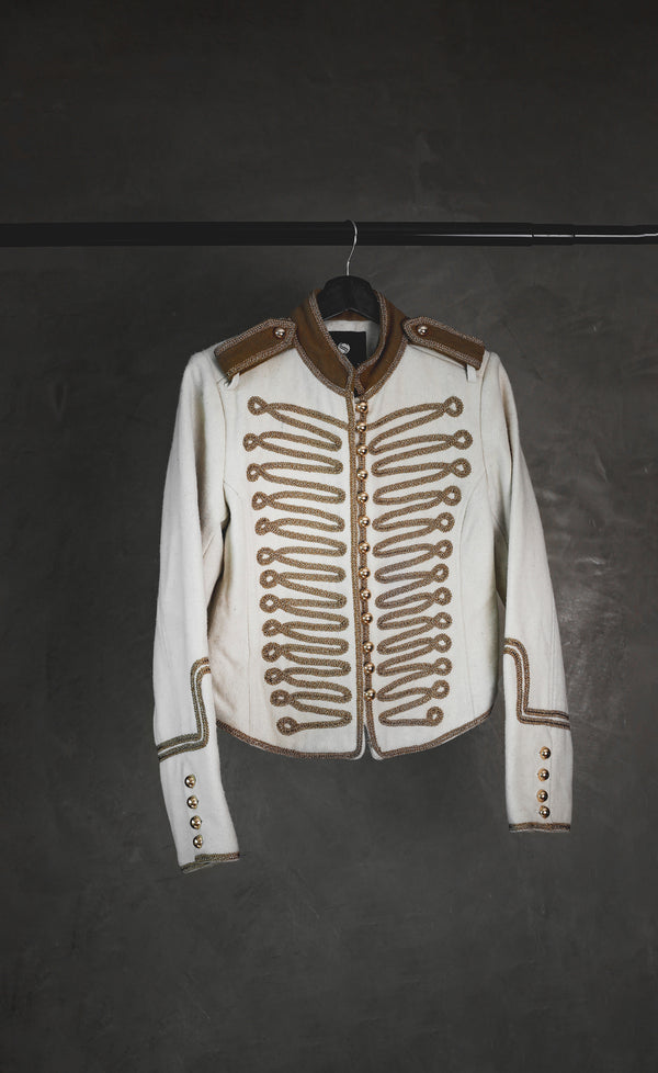 LEGEND JACKET CREAM SAMPLE